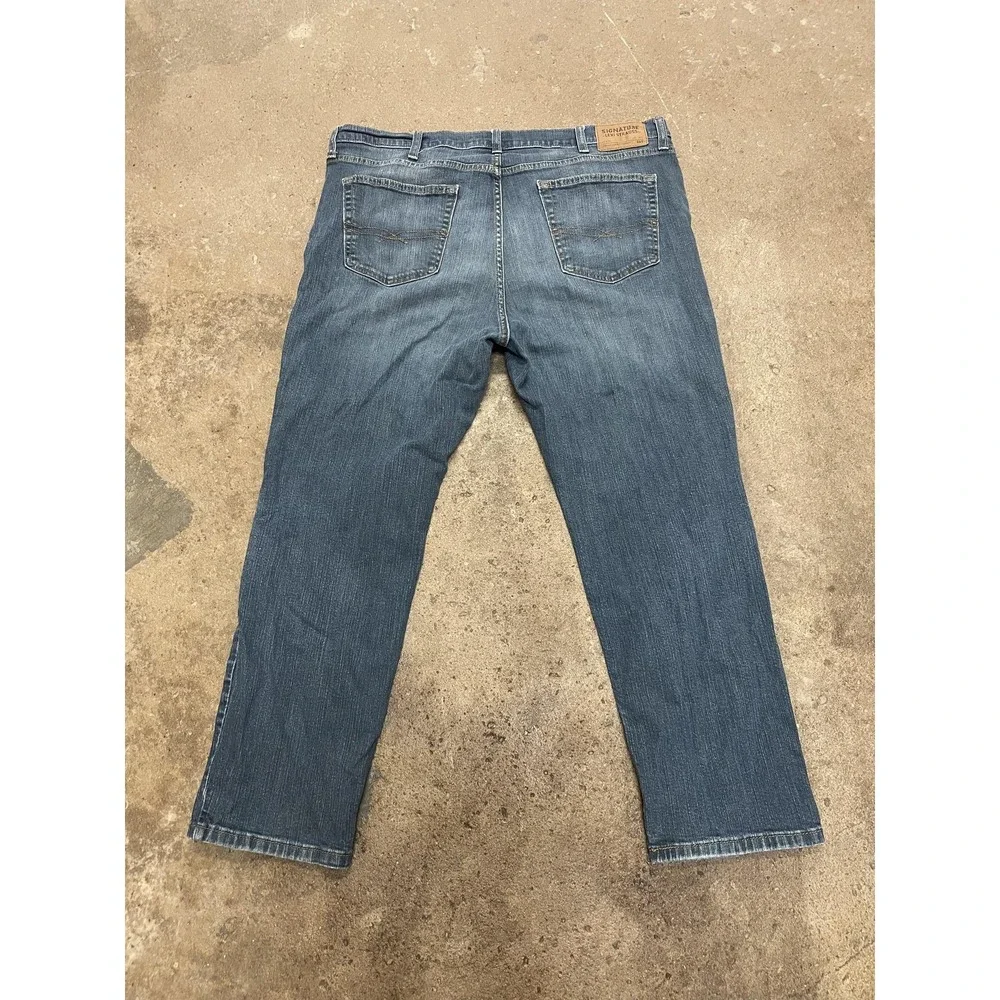 Signature By Levi Strauss Jeans Mens 42x30 Athletic Straight Leg Zip Fly Stretch